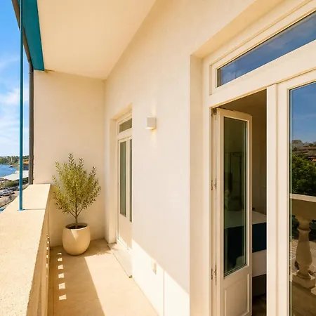 Ribeira Porto By Mystay - Self Check-In Hotel Porto