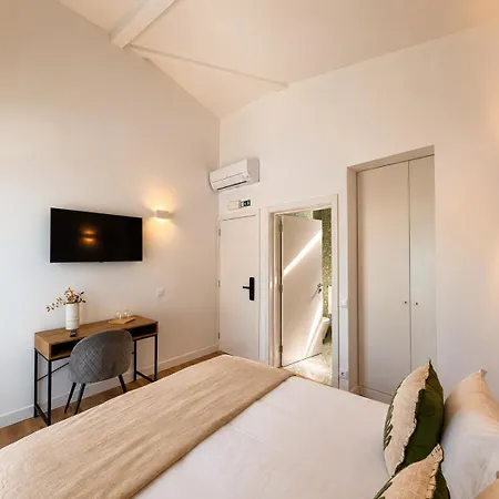 Ribeira Porto By Mystay - Self Check-In Hotel * Porto