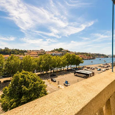 Ribeira Porto By Mystay - Self Check-In Hotel * Porto