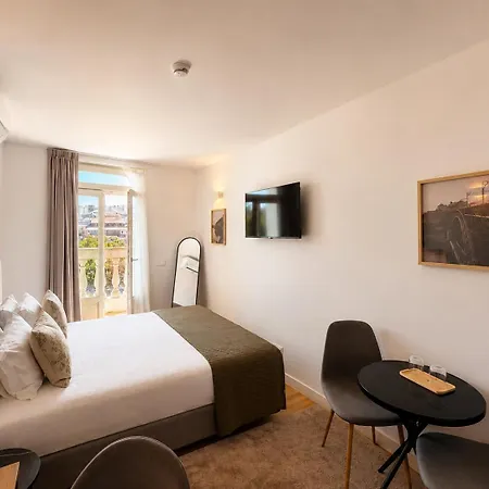 Ribeira By Mystay - Self Check-in Hotel Oporto