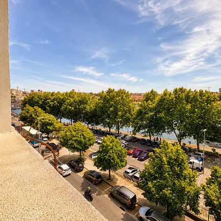 Ribeira By Mystay - Self Check-in * Oporto